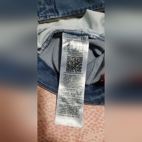 Guess Brielle denim jumpsuit - Picture 4 of 5